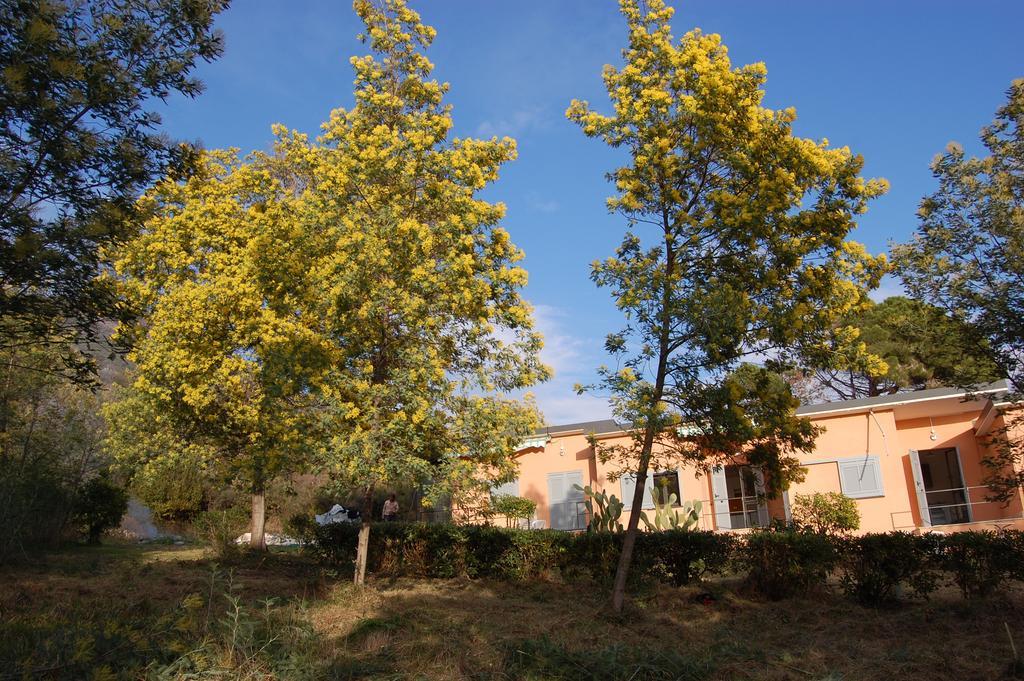 Resort La Francesca Bonassola Exterior foto